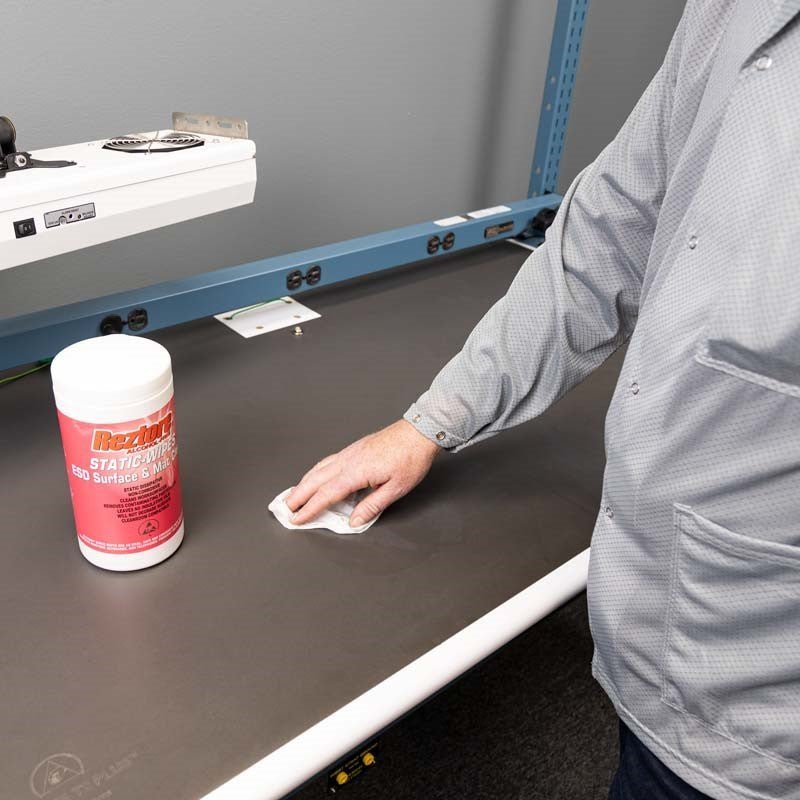 Desco 16019 Reztore Surface and Mat Cleaner, Canister 100 Wipes, 600ML - KEM - TRON INC.